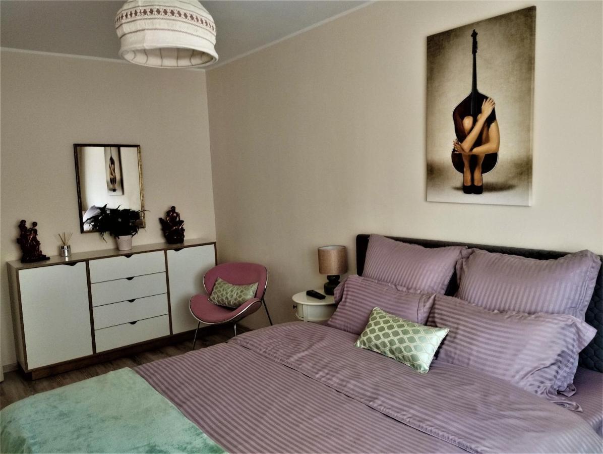 Central Lala Apartament Lejlighed Braşov Eksteriør billede